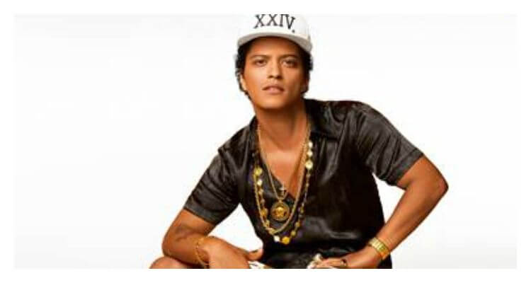 Bruno Mars will Perform at the 2016 American Music Awards