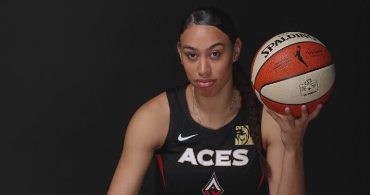 Las Vegas’ Dearica Hamby Named 2020 WNBA Sixth Woman Of The Year