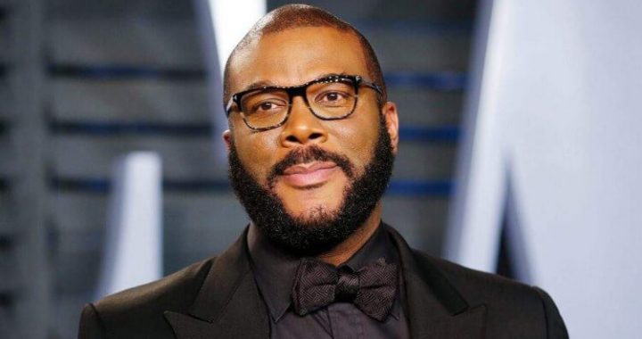 Tyler Perry Is 'The People's Champion of 2020' For the 'E! People's Choice Awards'