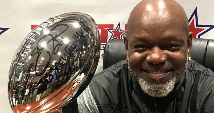 Emmitt Smith Becomes Partner to Form Jesse Iwuji Motorsports for 2022 NASCAR Xfinity Series season