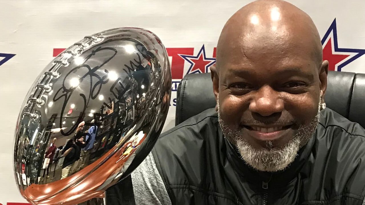 Emmitt Smith Becomes Partner to Form Jesse Iwuji Motorsports for 2022 NASCAR Xfinity Series season