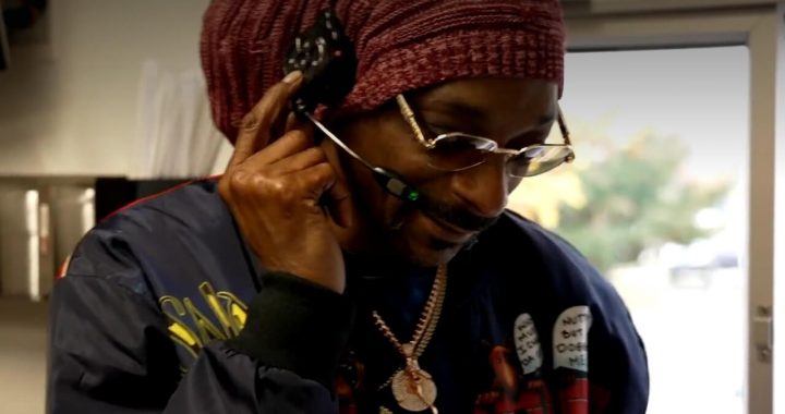 Snoop Dogg Surprises Customers as they Pull Up to 'Raising Cane' Drive-Thru in Fayetteville, Arkansas