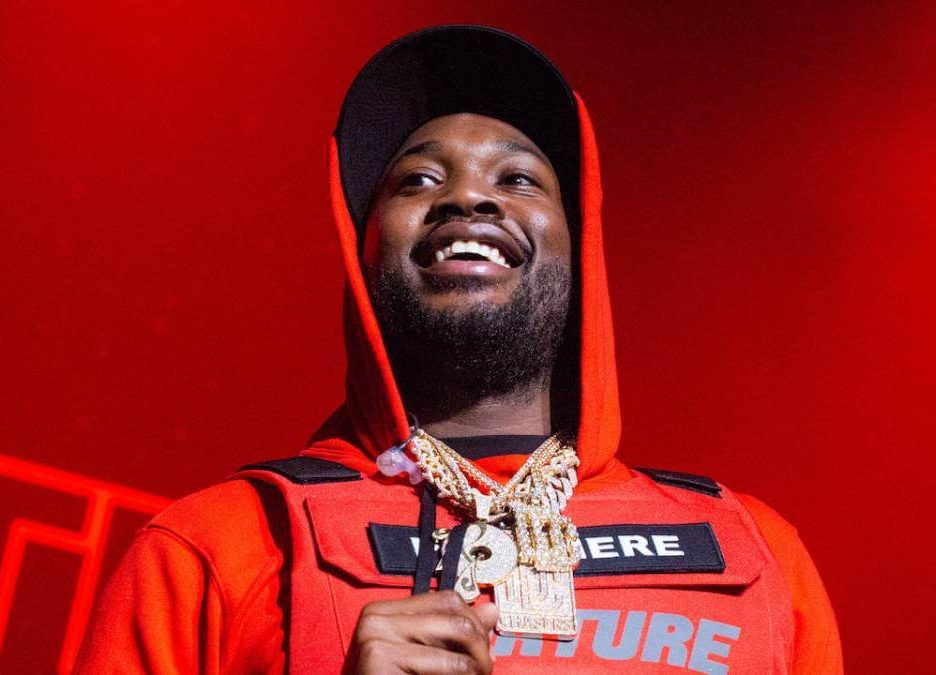 Meek Mill Donating $500,000 Worth of Birthday Presents to Families in Philadelphia
