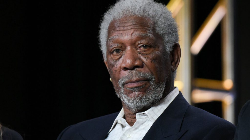 https://theindustrycosign.com/who-has-the-more-iconic-voice-morgan-freeman-or-james-earl-jones-twitter-responds/