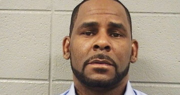 Federal Prosecutors Asks Court To Use Money From R. Kelly's Inmate Account To Go Towards Paying Court Fines