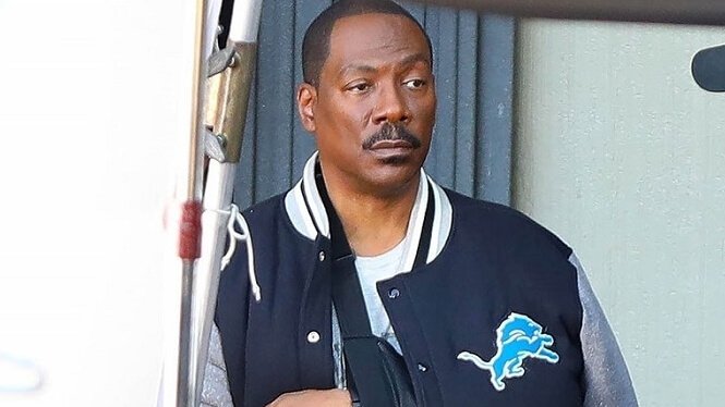 Eddie Murphy Seen Cheesing in Downton Los Angeles While Filming Beverly Hills Cop 4