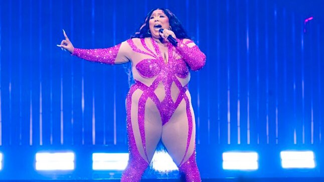 Lizzo: 'I'm Minding My Fat Black Beautiful Business' Seemingly In Response to Kanye West Weight Criticism