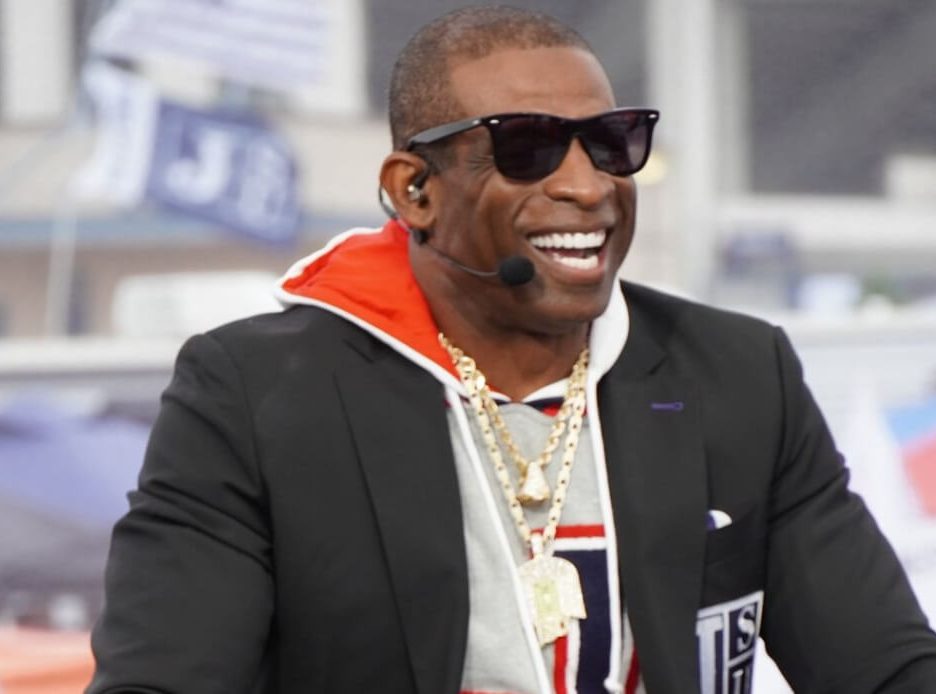 Deion Coach Prime Sanders Won’t Allow JSU Football Players to Leave Houston Hotel Because of Rapper Takeoff’s Death