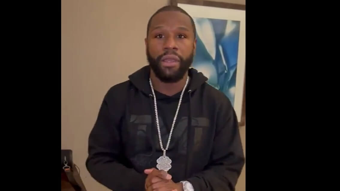 Floyd Mayweather Shows Support For Kyrie Irving