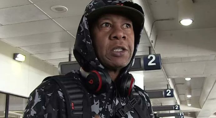 Mark Curry Videotapes Being Racially Profiled at Colorado Hotel