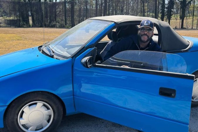 Tyler Perry Poses in Similar Car he Owned When Homeless As a Reminder of How Far he Has Come