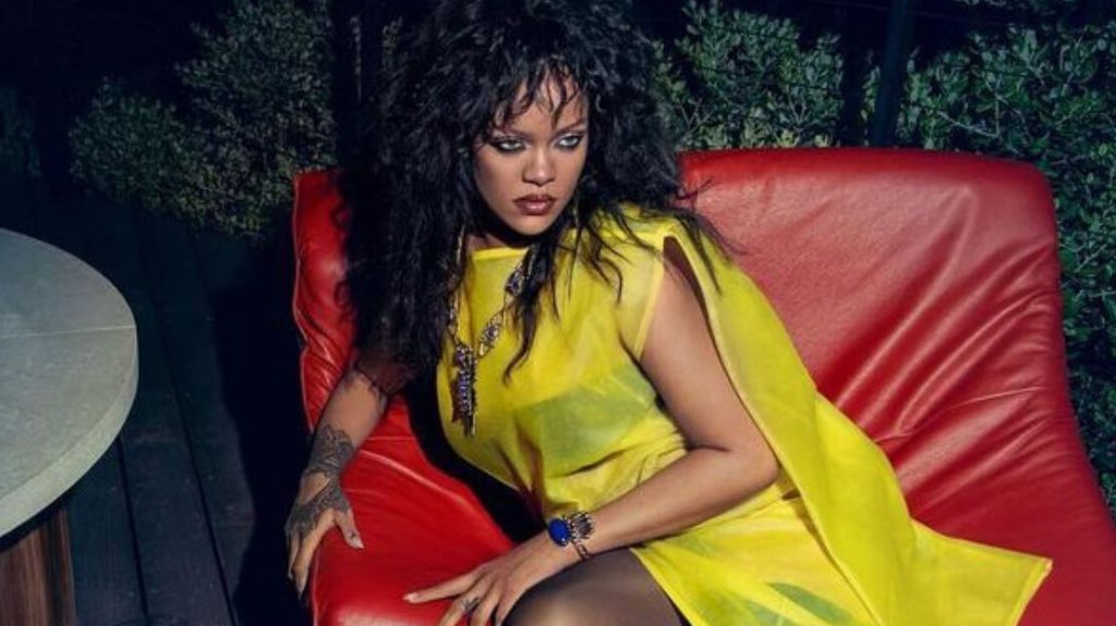 Uninvited Guest Appears at Rihanna's House Looking to Propose to Her