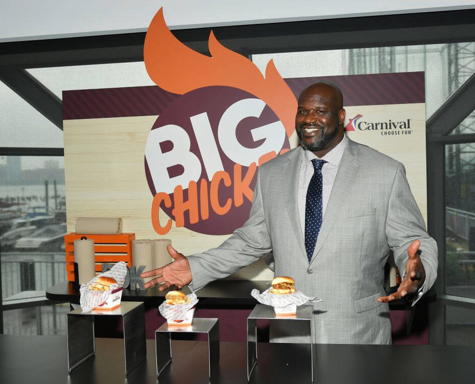 Shaquille O'Neal Returns to the Gym After Having Hip Surgery Done