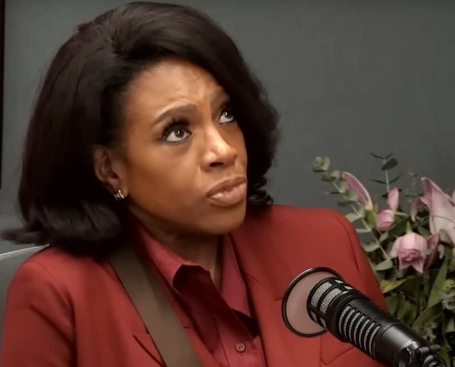 Sheryl Lee Ralph Recalls Famous TV Judge 'Rammed' his Tongue Down her Throat