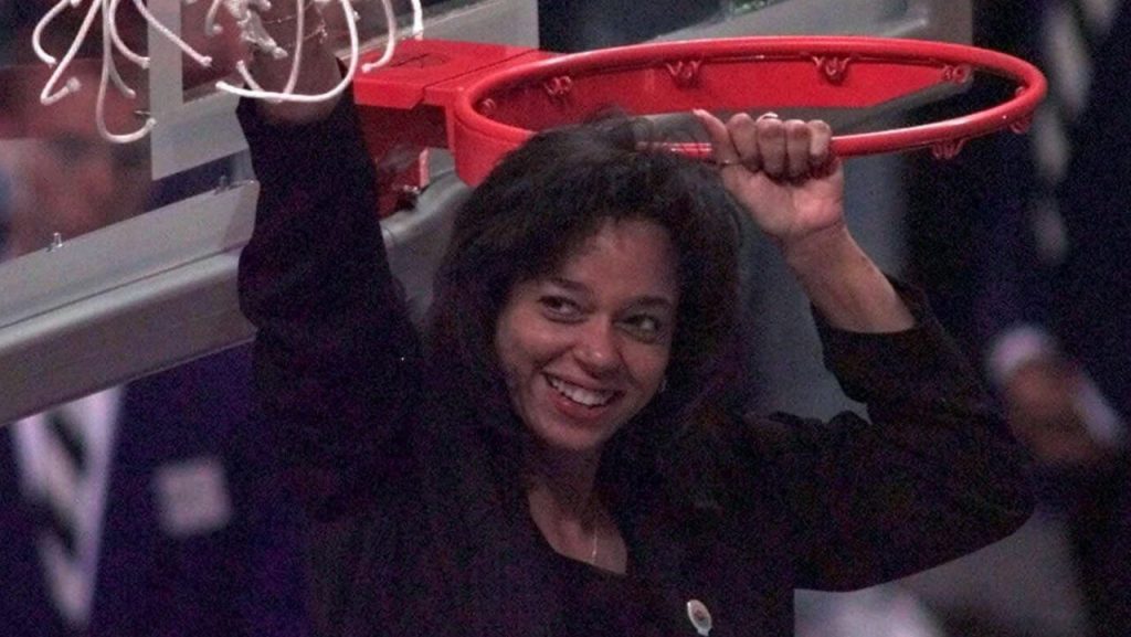 Carolyn Peck Induction into Women's Basketball Hall of Fame Helped by Dawn Staley's NCAA Championship Wins