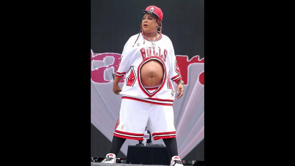 Da Brat Reveals Pregnant Belly at 'Lovers and Friends' Festival