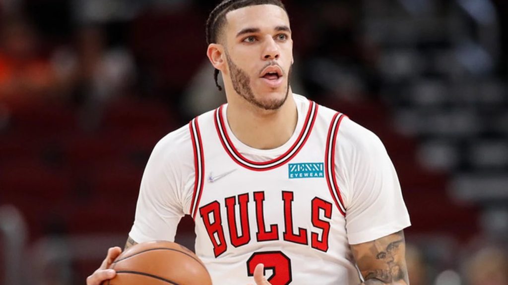 Chicago Bulls Believe Lonzo Ball's Career May be Over Due to Continued Knee Issues