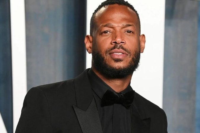 Marlon Wayans Says United Airlines Pulled him Off Flight Citing Racism for Not Allowing Bags on Plane