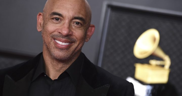 Recording Academy CEO Harvey Mason Jr.: A.I.- Generated Songs Are Eligible for Grammy Nominations