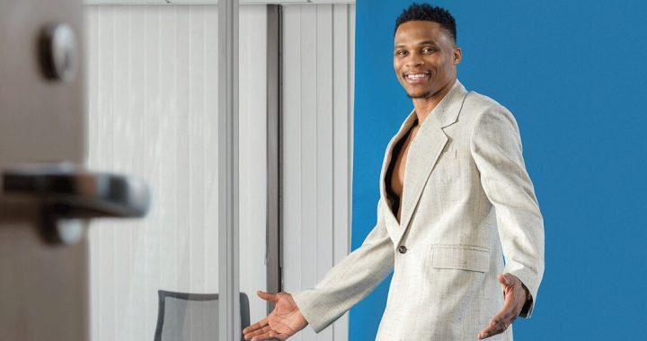 Russell Westbrook Signs 2-Year Contract with Los Angeles Clippers and Takes Largest Pay Cut ($43M) in NBA History