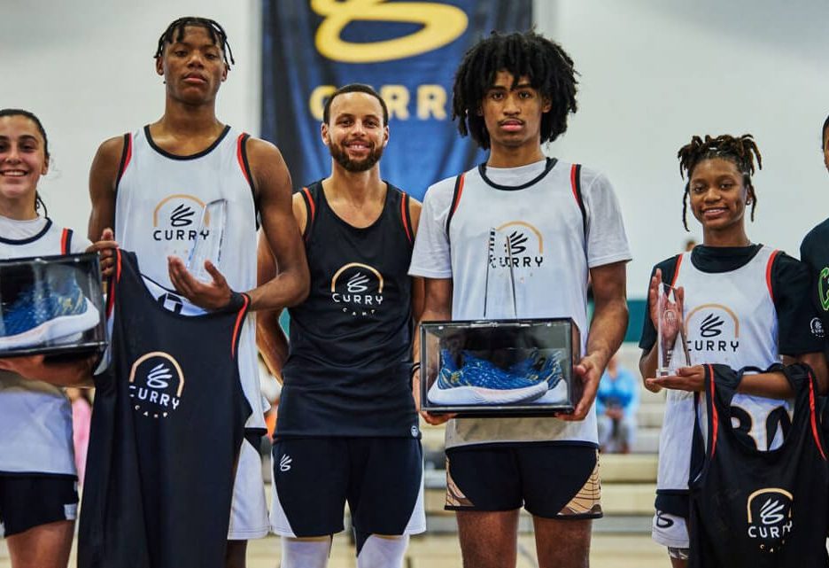 Stephen Curry Hosts Hand-Selected Players to Latest Curry Camp