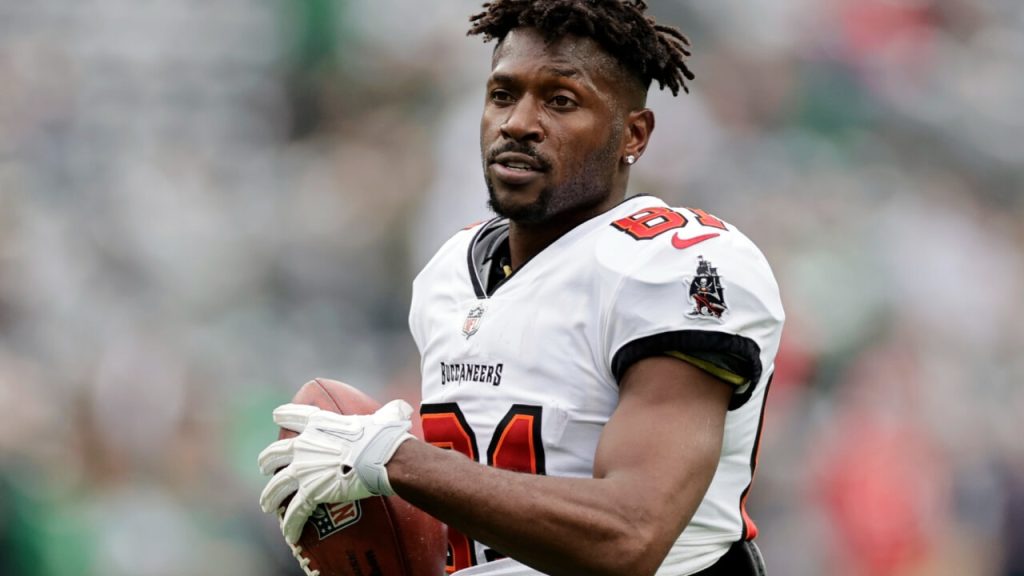 Antonio Brown is Wanted Again, Arrest Warrant Issued for Non-Payment of Child Support