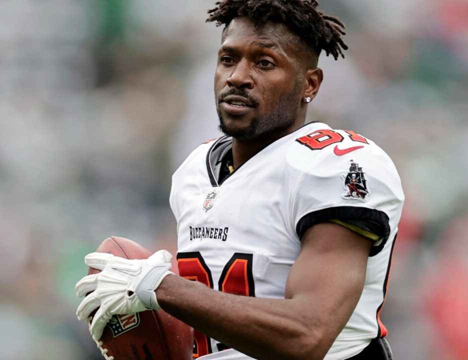 Antonio Brown is Wanted Again, Arrest Warrant Issued for Non-Payment of Child Support
