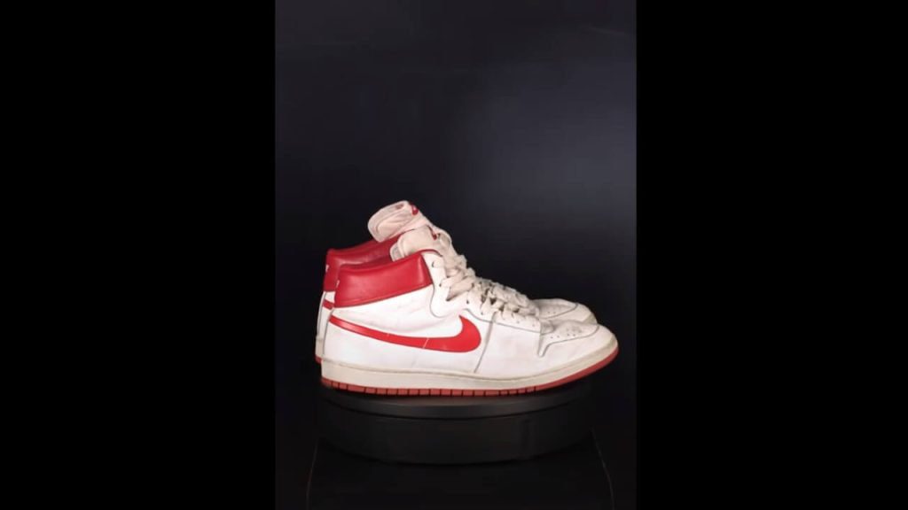 The First Nike Sneaker That Michael Jordan Wore in the NBA is Back Up For Auction