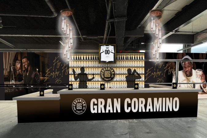 Kevin Hart and Gran Coramino Tequila Announce Multi-Year Partnership With Philadelphia Eagles