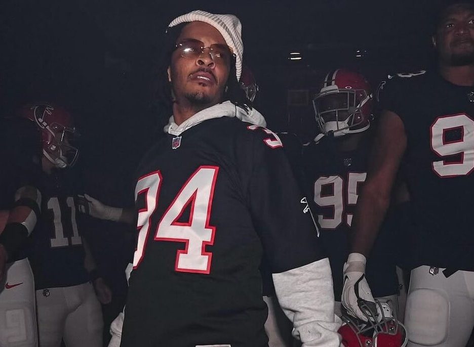 T.I. Pulled Over On Atlanta Highway After Being Caught Speeding Past Georgia State Trooper
