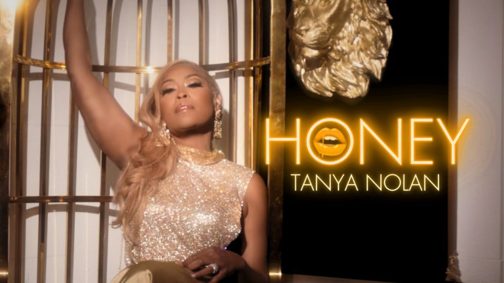 HONEY - Tanya Nolan