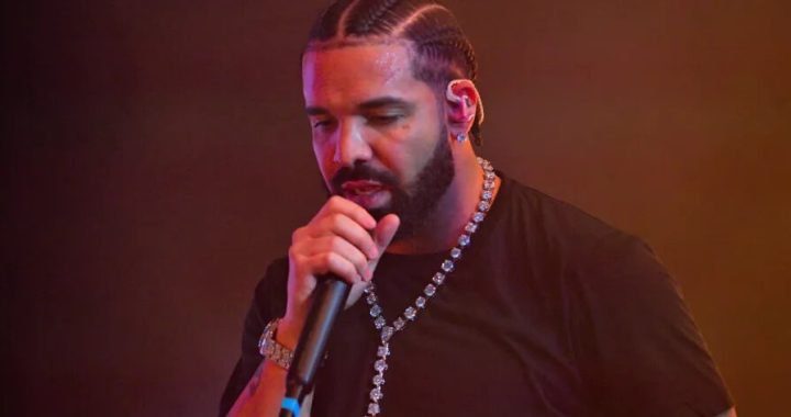 Drake Wins $2.3M On Super Bowl Game