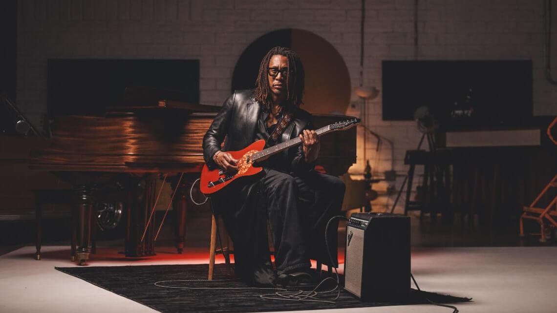 Fender Honors Raphael Saadiq With Limited-Edition Signature Telecaster Guitar