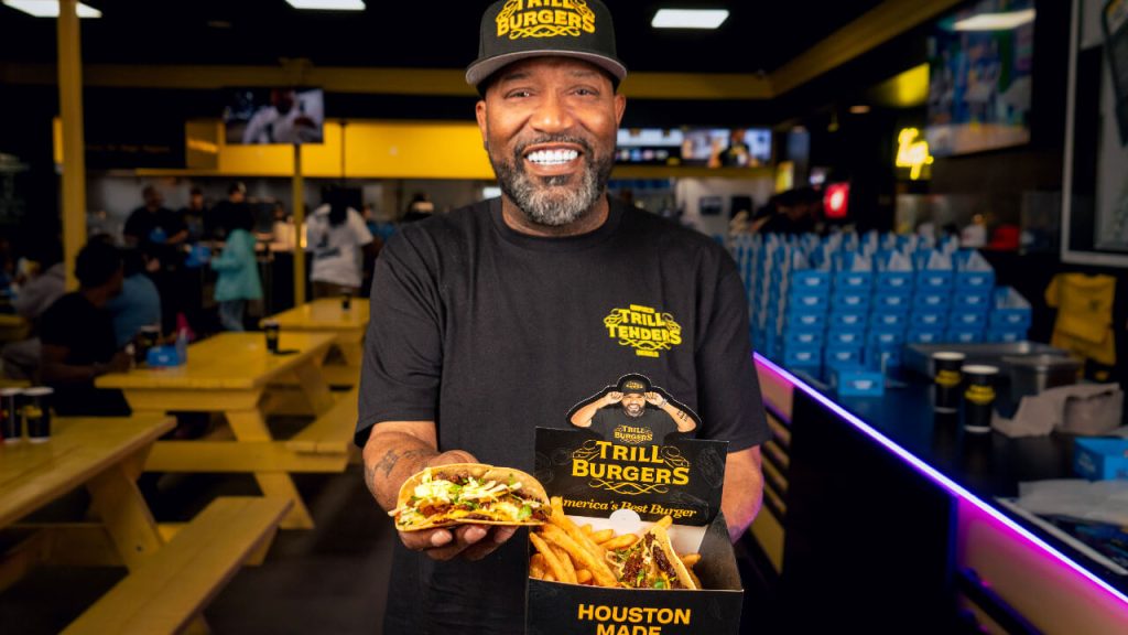 Bun B’s Trill Burgers Introduces Trill Smash Taco With Alex Bregman’s Wild Sol Salsa
