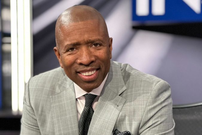 Kenny Smith Makes More Money In One Year Than He Earned In Career As An NBA Player