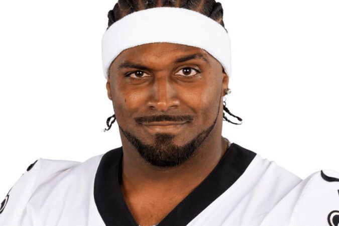 NFL PLayer Cam Jordan Becomes Little Caesars Franchise Owner