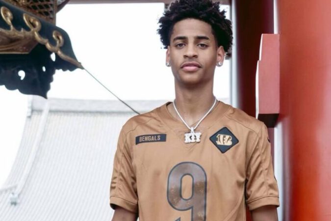 Kiyan Anthony, Son Of Carmelo And LaLa Named ESPN's Top Basketball Recruit In New York