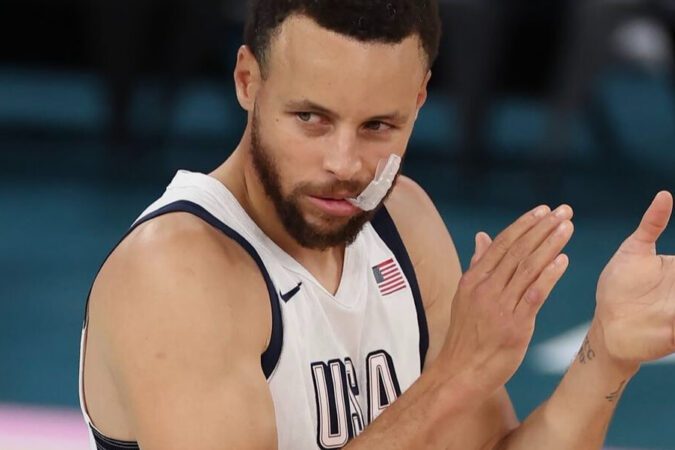 Kamal Harris Receives Endorsement From Olympic Gold Medal Winner Stephen Curry