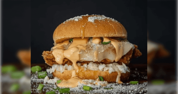 Randy Moss Set To Open Crisppi’s Chicken In Downtown Miami
