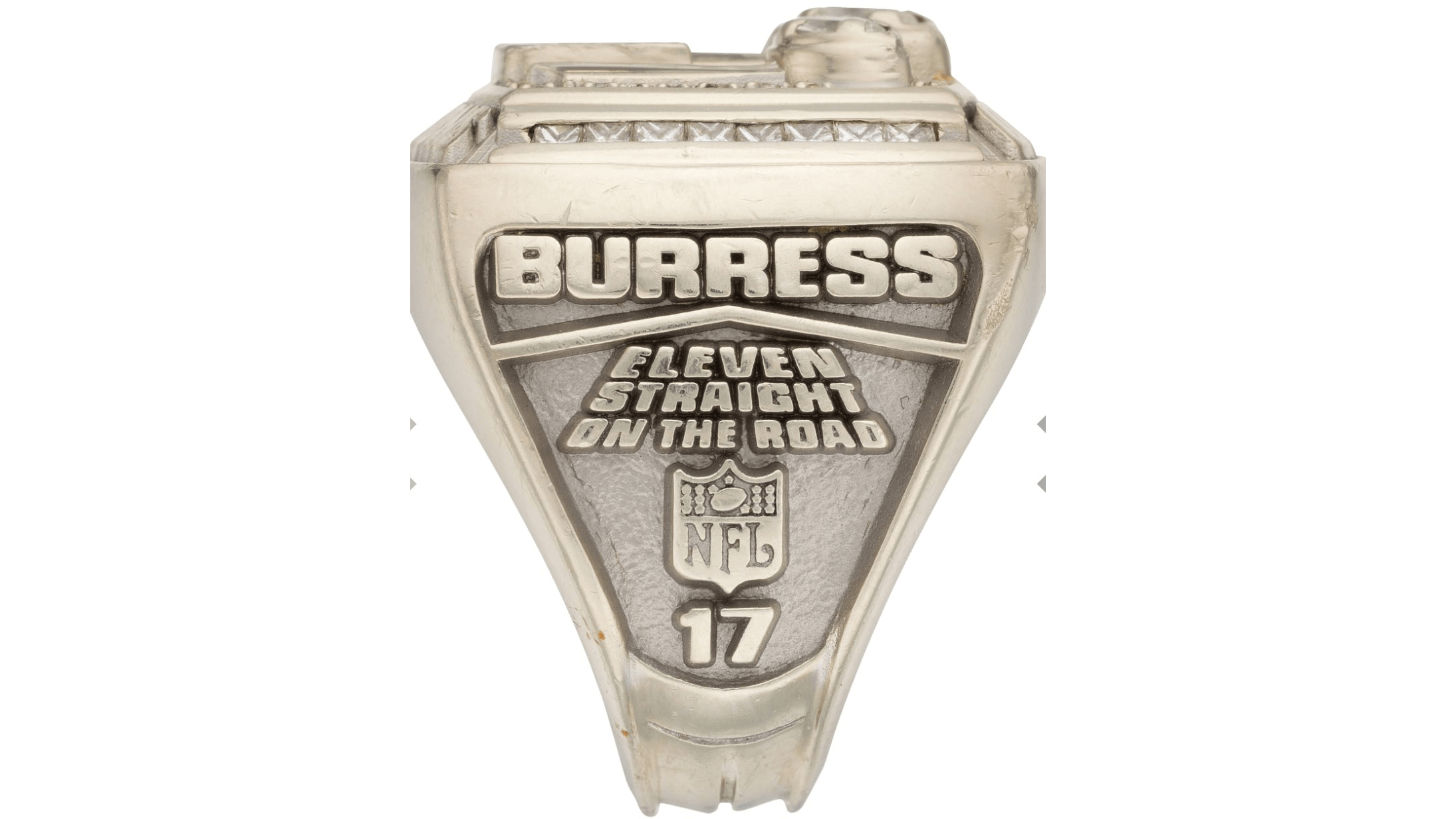 Plaxico Burress' Super Bowl XLII Ring Sells For Record-Breaking $280K