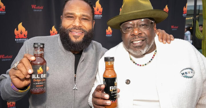 Cedric The Entertainer, Anthony Anderson Open AC Barbecue In Los Angeles
