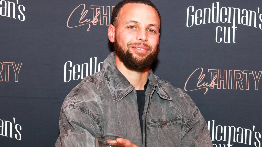 Stephen Curry Prepares To Open First Bar, 'The Eighth Rule,' In San Francisco