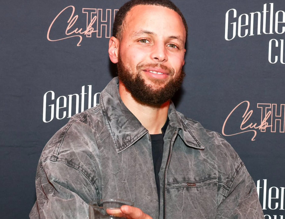 Stephen Curry Prepares To Open First Bar, 'The Eighth Rule,' In San Francisco