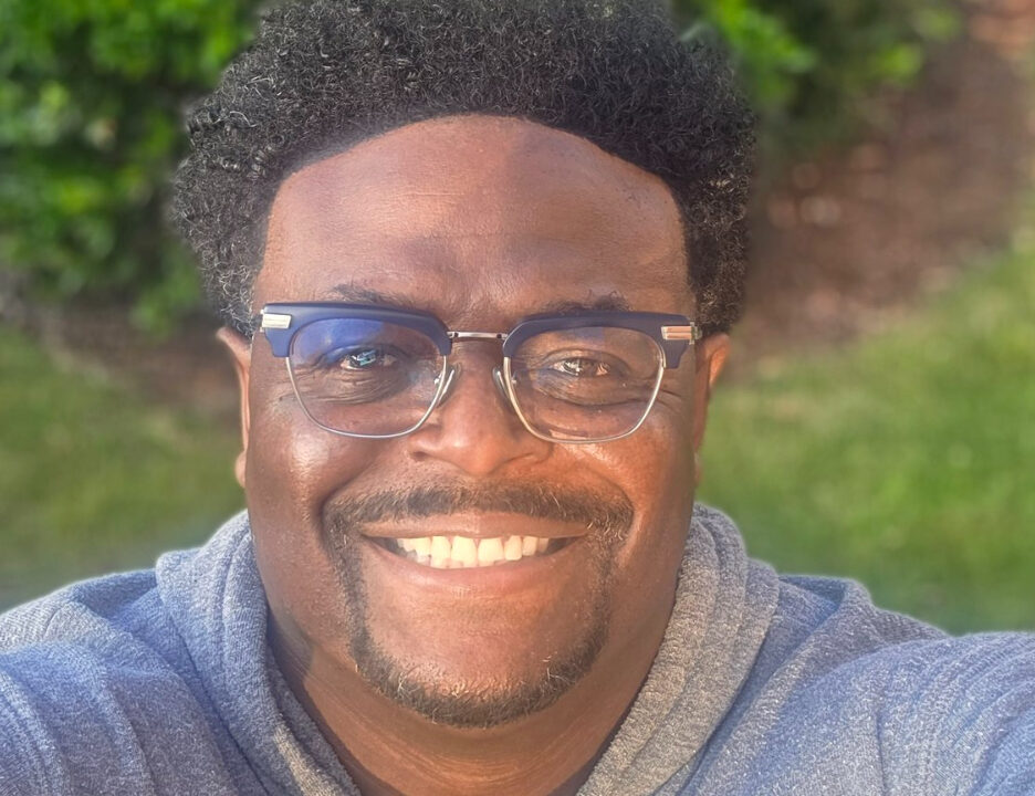 Former NFL Defensive Back Derwin Gray Transforms Career To Become Lead Pastor