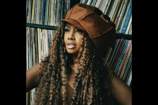 Lalah Hathaway Releases 'MADE IN CHICAGO'